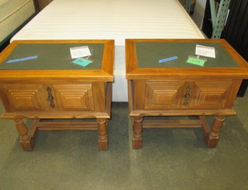 Item #208O & #84O – Link Taylor End Table, 2 Avail – $65 Each